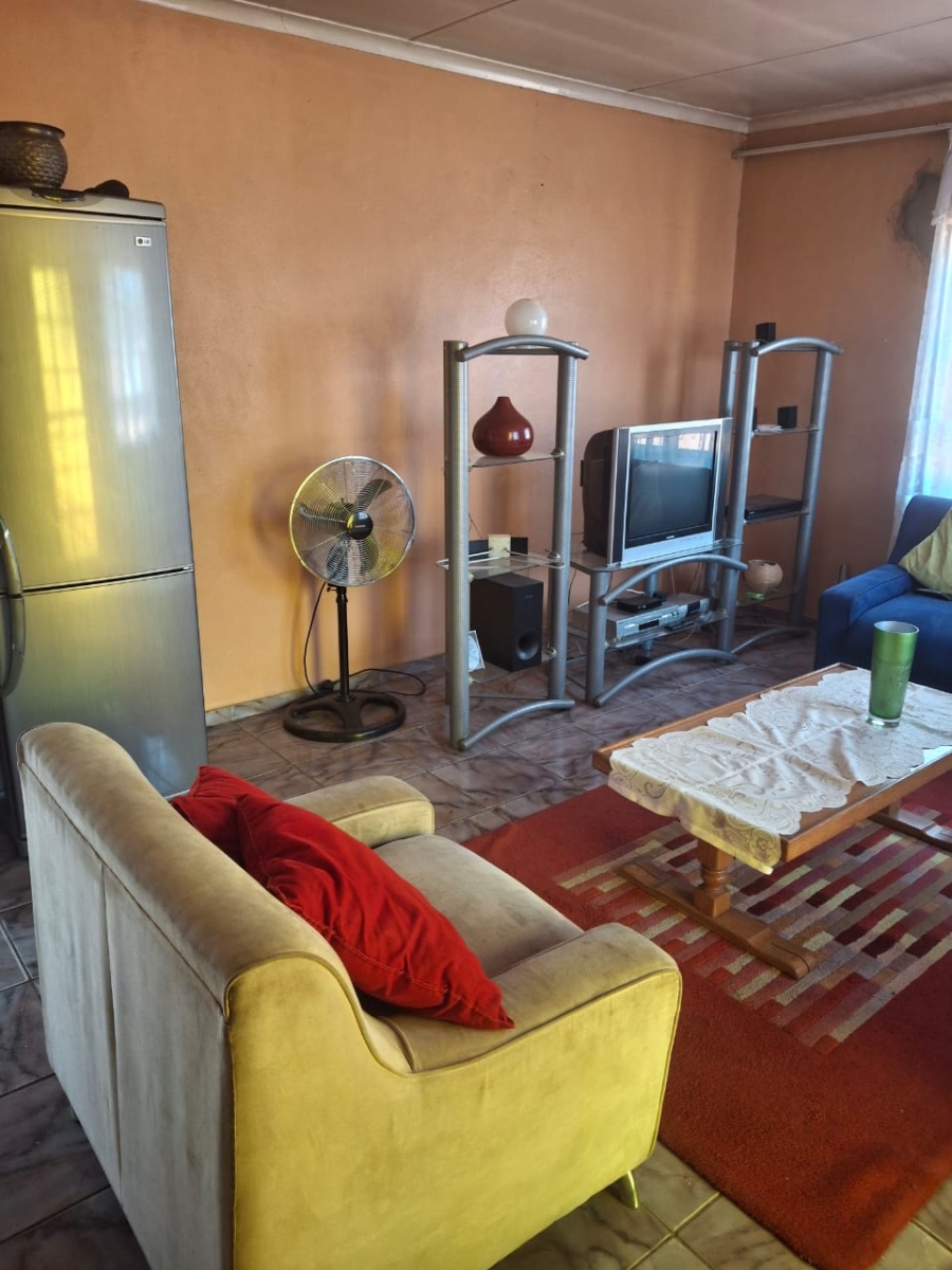 2 Bedroom Property for Sale in Soshanguve South Ext 13 Gauteng