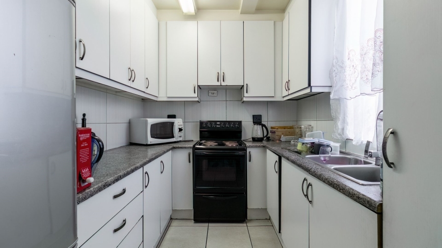 2 Bedroom Property for Sale in Linmeyer Gauteng