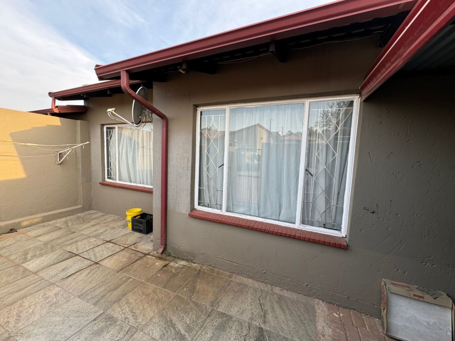 3 Bedroom Property for Sale in Georginia Gauteng