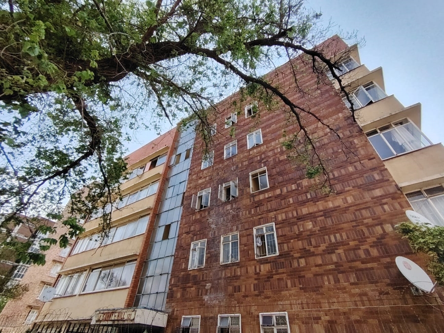 2 Bedroom Property for Sale in Sunnyside Gauteng