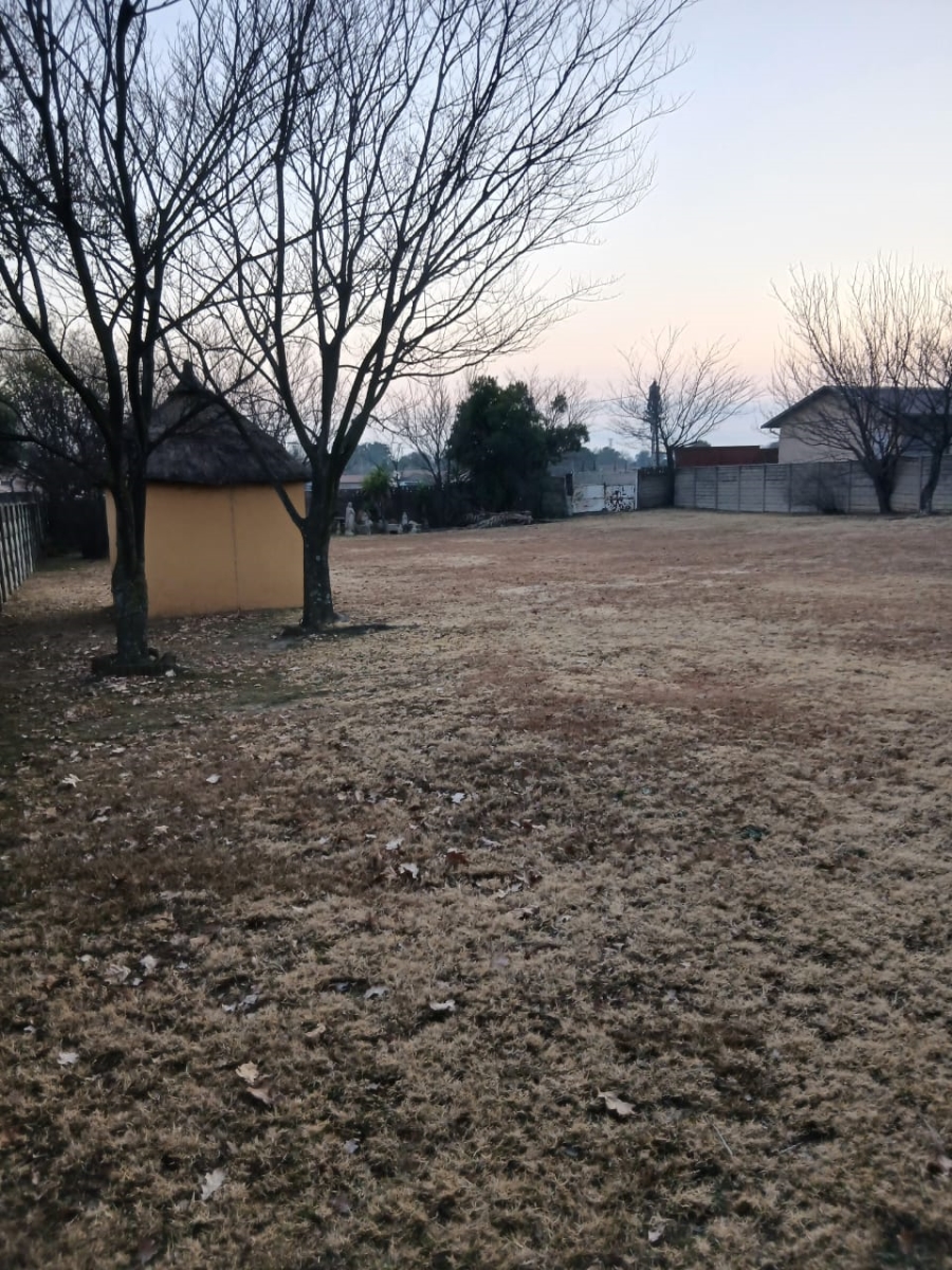 6 Bedroom Property for Sale in Dalpark Gauteng
