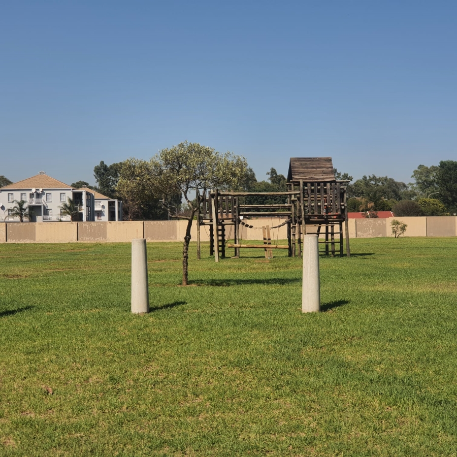 2 Bedroom Property for Sale in Brakpan North Gauteng