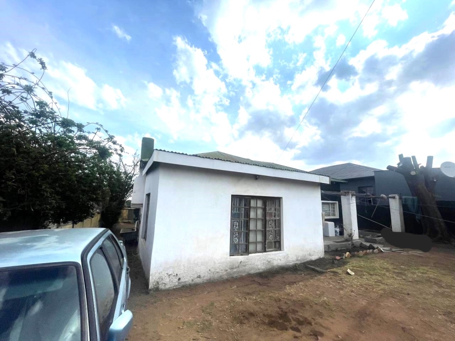 4 Bedroom Property for Sale in Brixton Gauteng