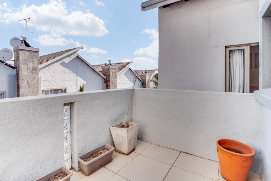 3 Bedroom Property for Sale in Bryanston Gauteng