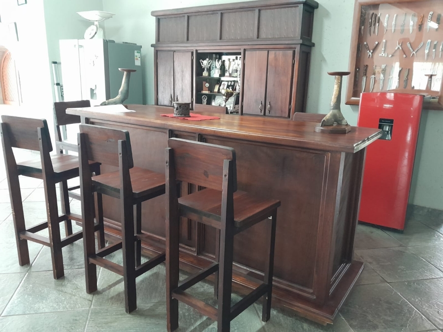 7 Bedroom Property for Sale in Pretoria North Gauteng