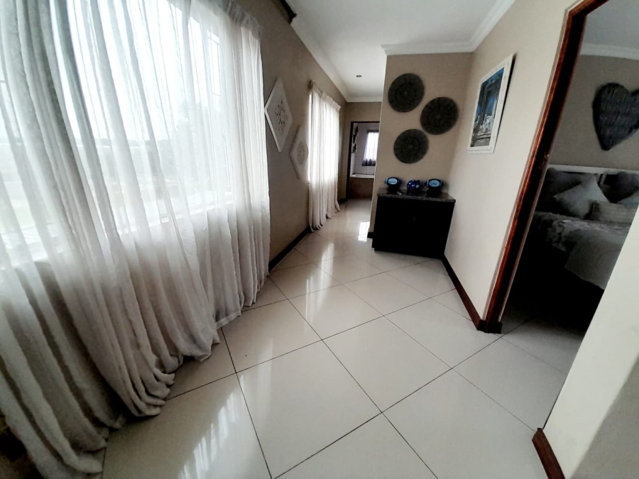 7 Bedroom Property for Sale in Pretoria North Gauteng