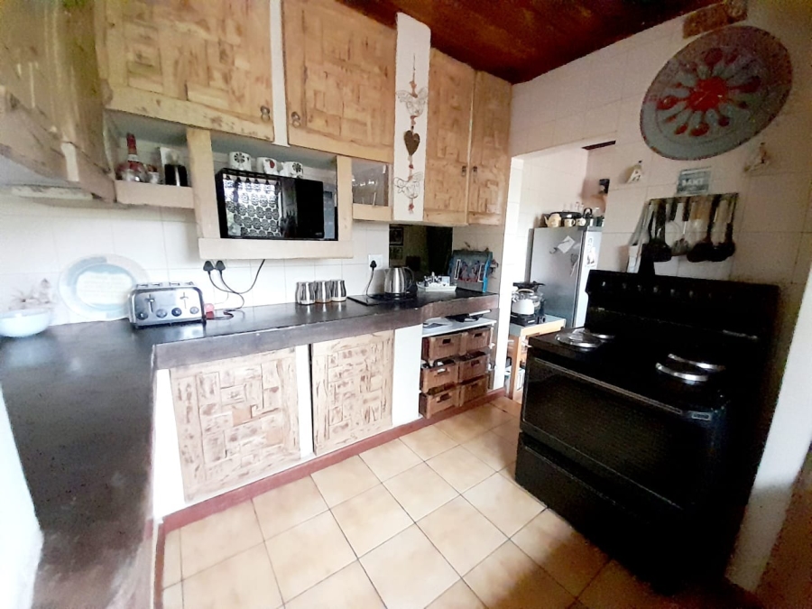 7 Bedroom Property for Sale in Pretoria North Gauteng