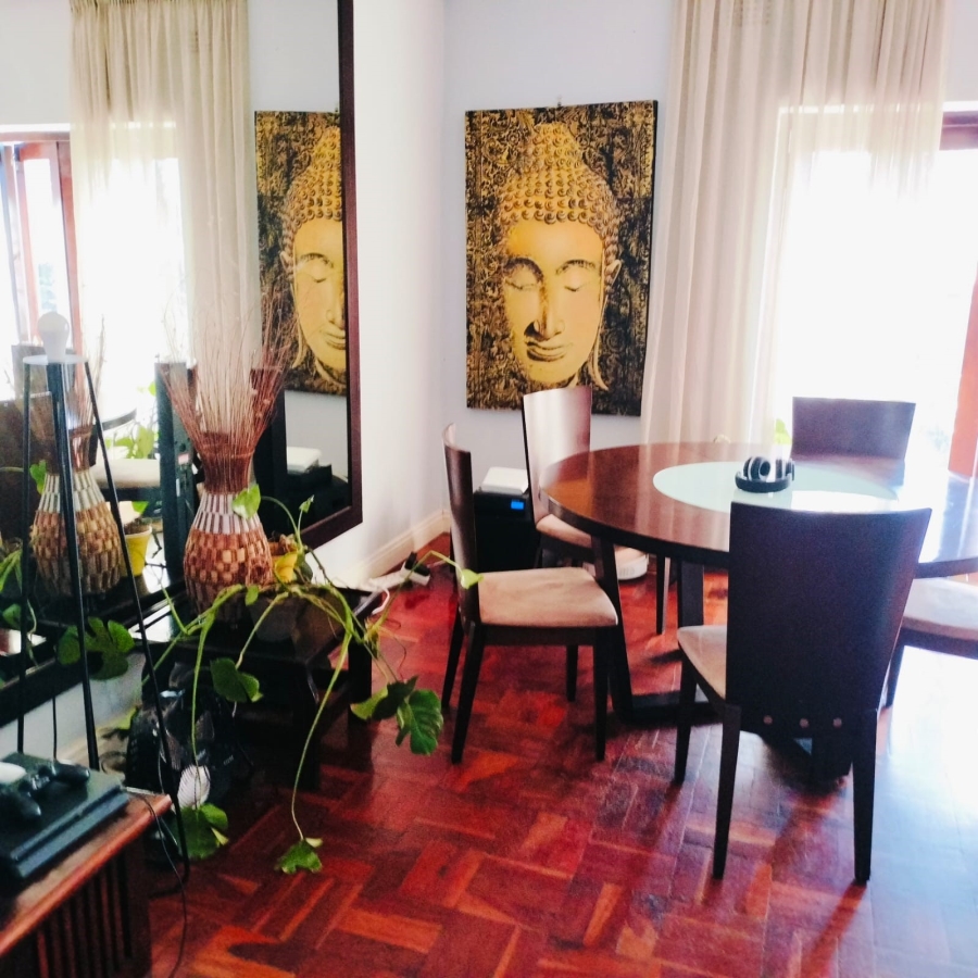 2 Bedroom Property for Sale in Norwood Gauteng