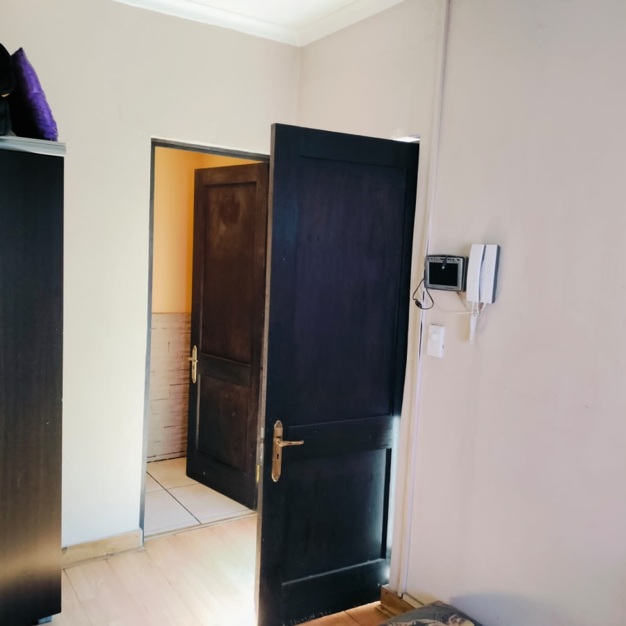 2 Bedroom Property for Sale in Norwood Gauteng