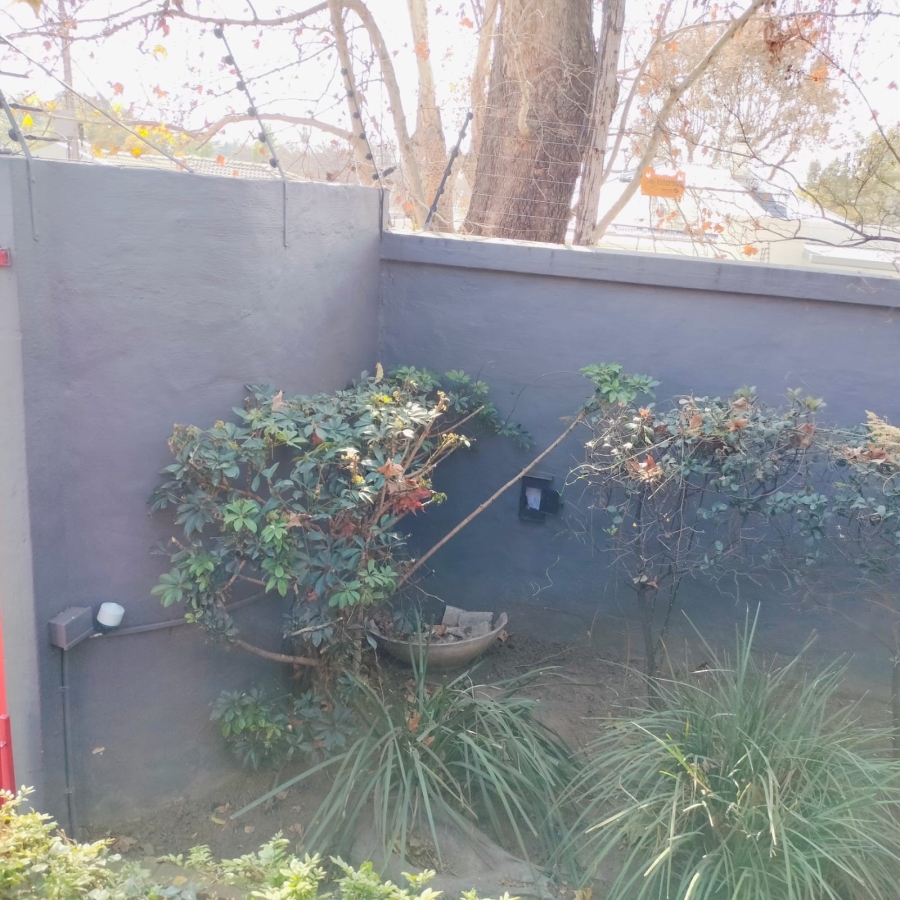 2 Bedroom Property for Sale in Norwood Gauteng
