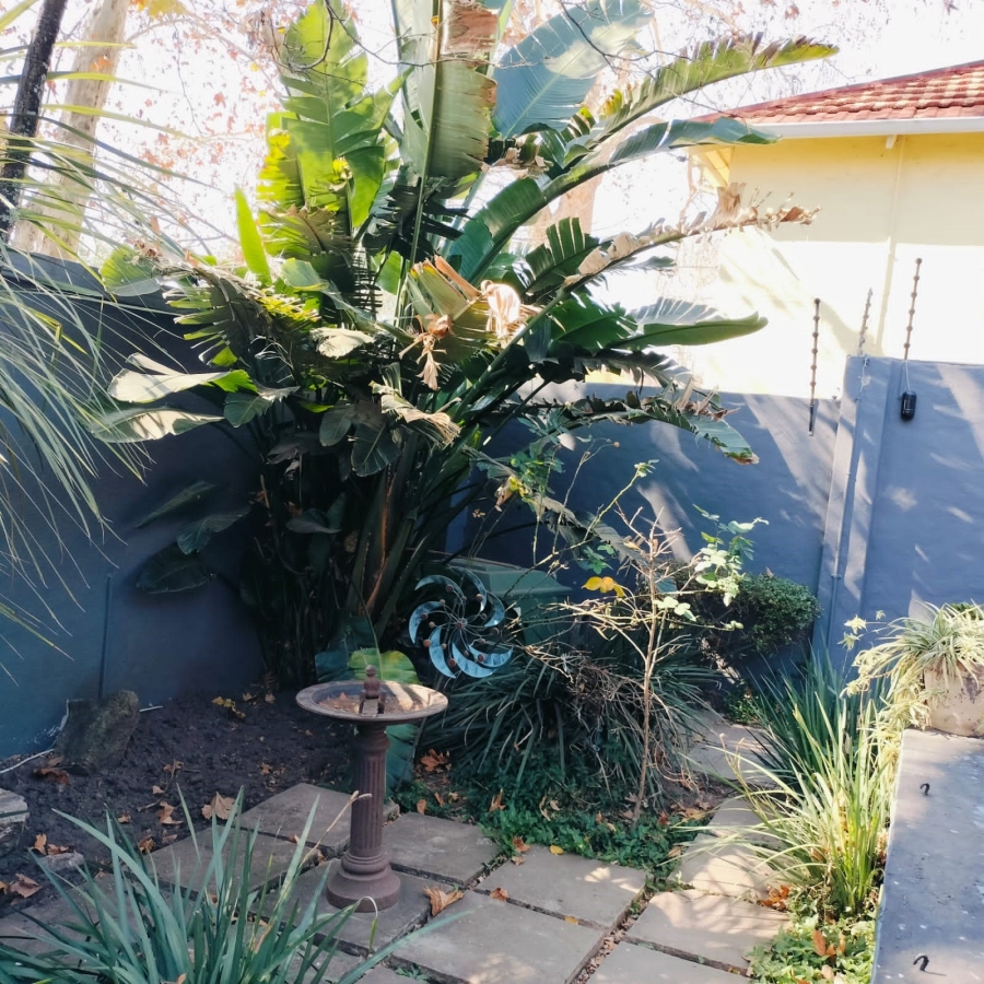 2 Bedroom Property for Sale in Norwood Gauteng
