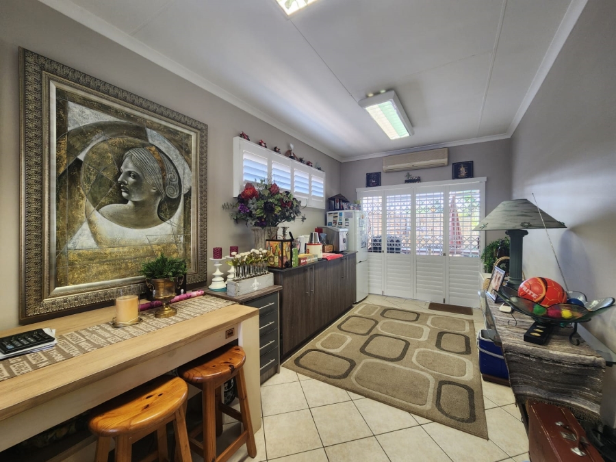 2 Bedroom Property for Sale in Three Rivers Gauteng
