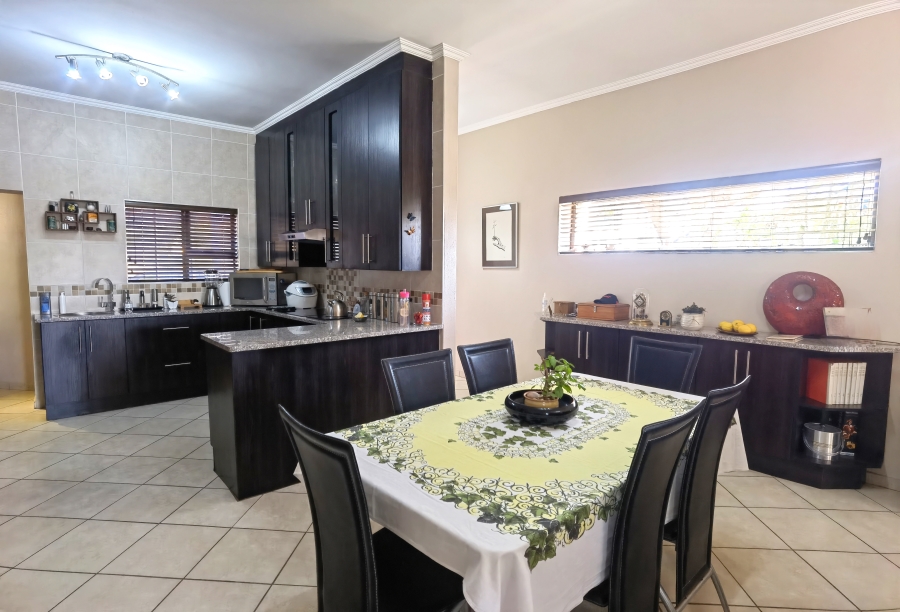 3 Bedroom Property for Sale in Copperleaf Estate Gauteng