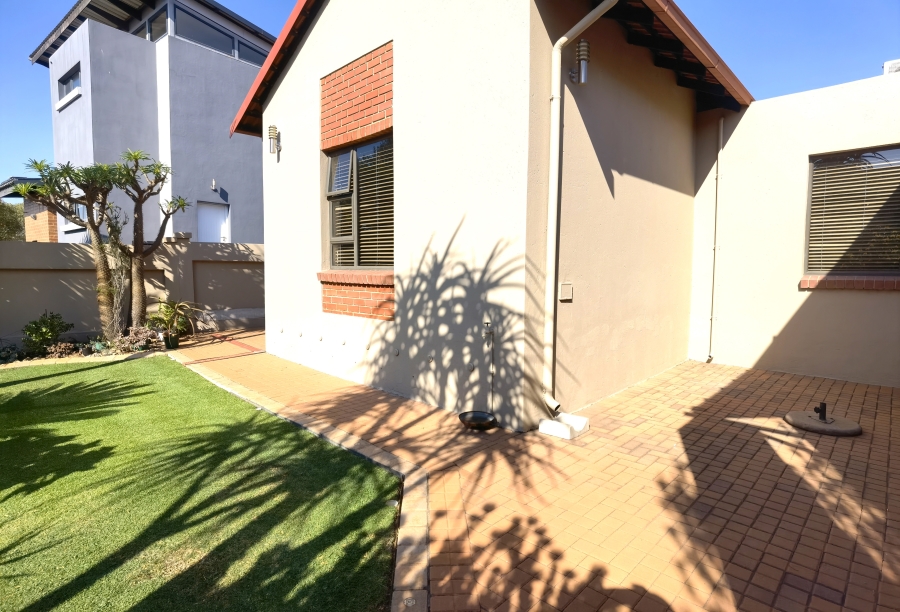 3 Bedroom Property for Sale in Copperleaf Estate Gauteng