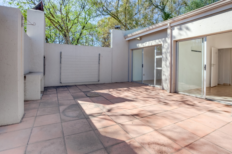 3 Bedroom Property for Sale in Lonehill Gauteng