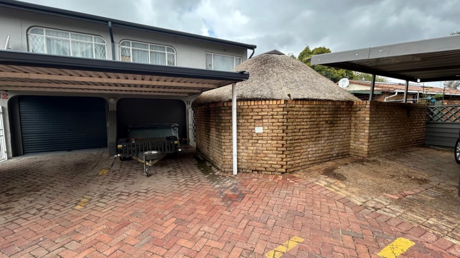 3 Bedroom Property for Sale in Beyers Park Gauteng