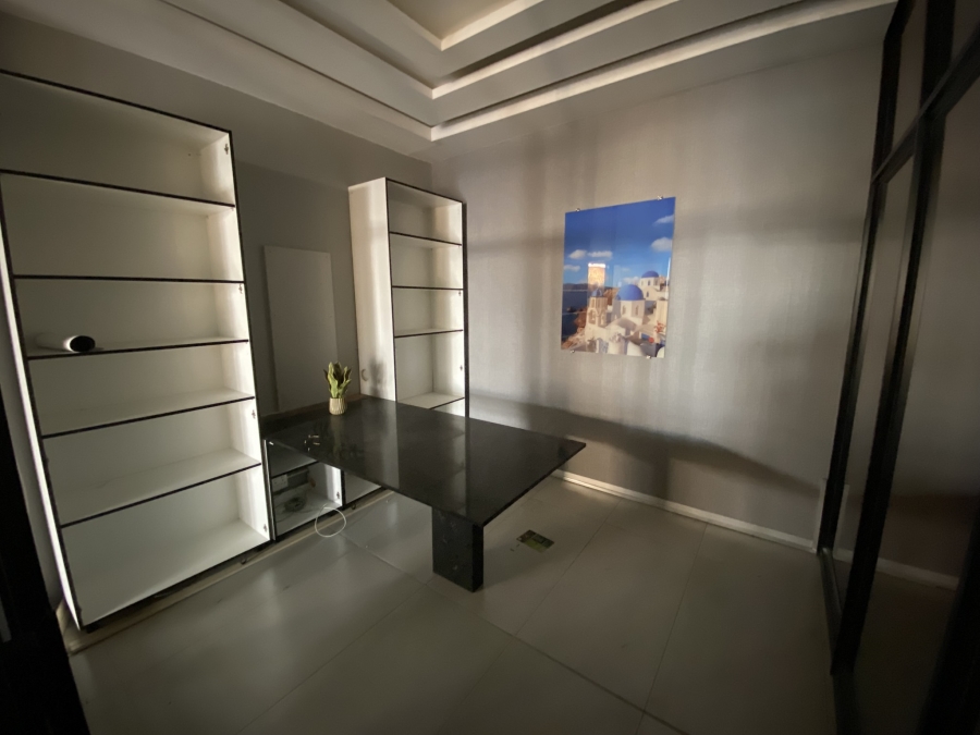 To Let commercial Property for Rent in Lonehill Gauteng
