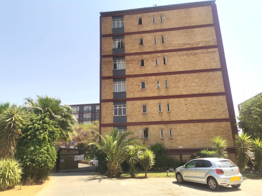 2 Bedroom Property for Sale in Muckleneuk Gauteng