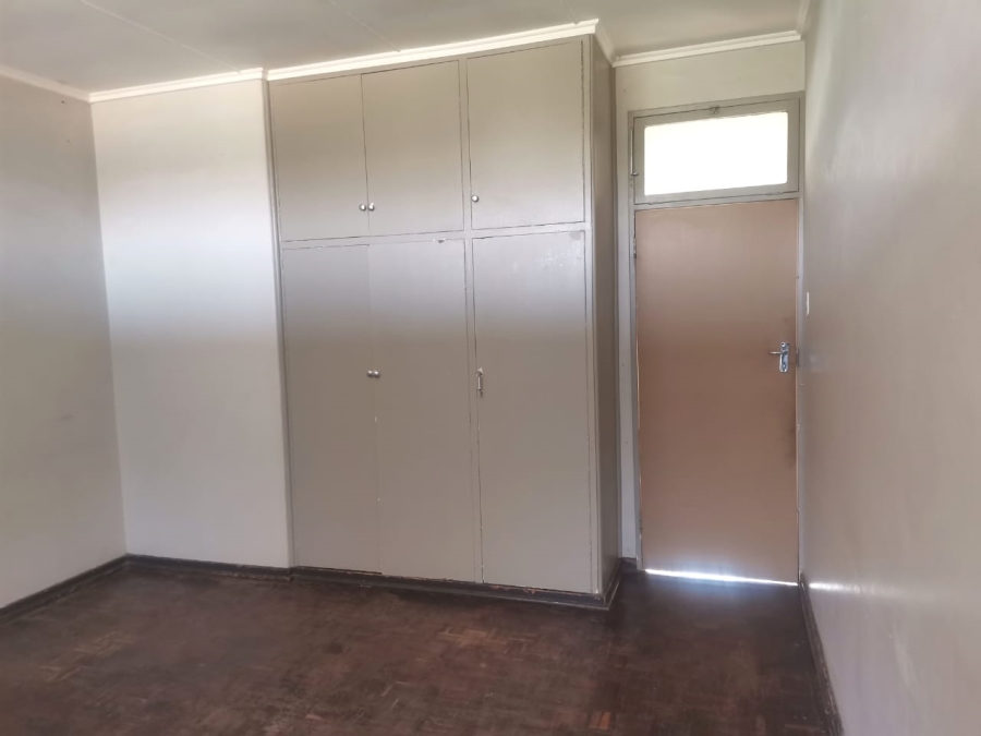 2 Bedroom Property for Sale in Muckleneuk Gauteng