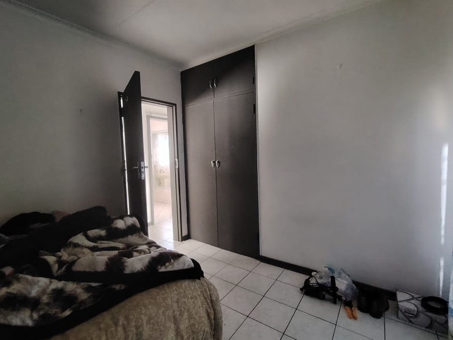To Let 3 Bedroom Property for Rent in Capital Park Gauteng