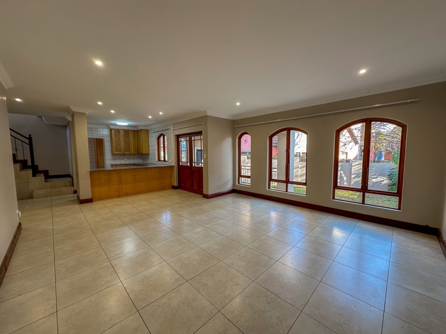 To Let 3 Bedroom Property for Rent in Midstream Estate Gauteng