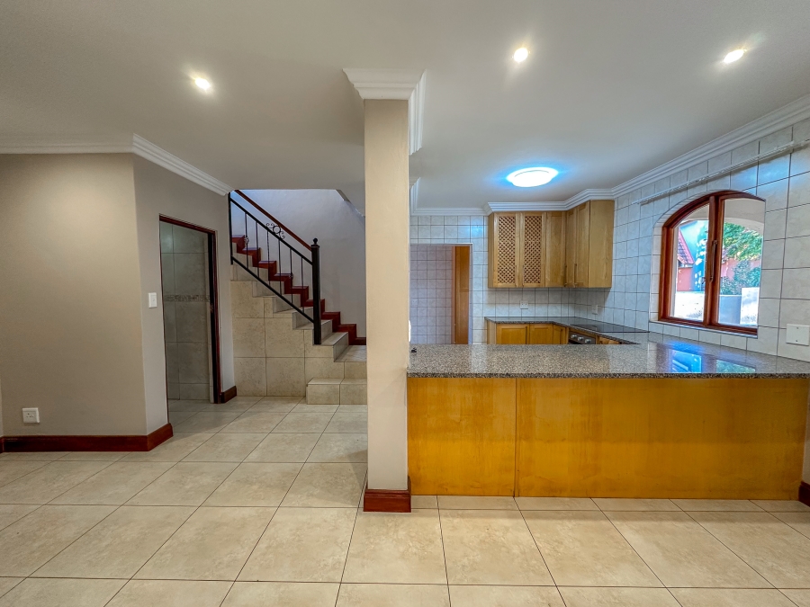 To Let 3 Bedroom Property for Rent in Midstream Estate Gauteng