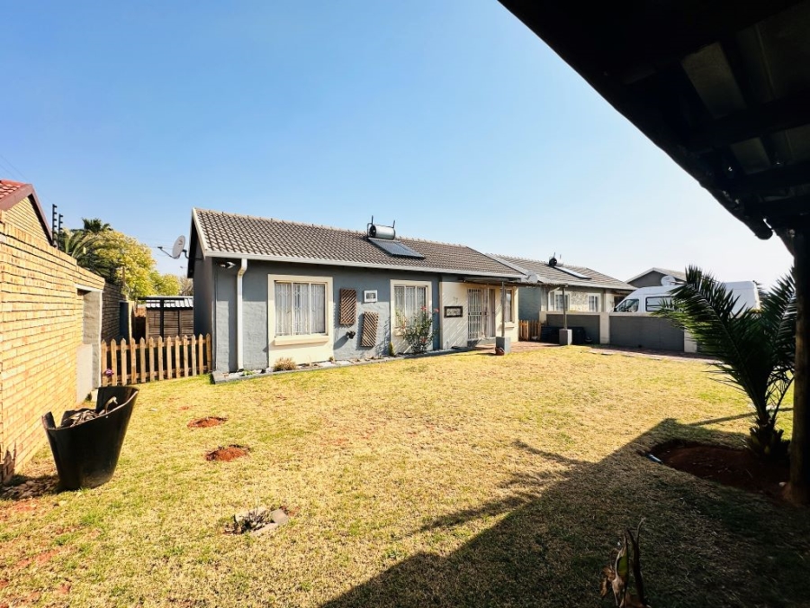 3 Bedroom Property for Sale in Albemarle Gauteng
