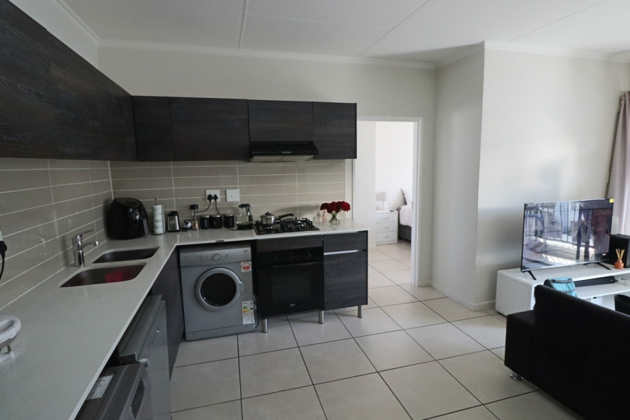 1 Bedroom Property for Sale in Petervale Gauteng