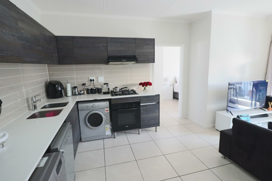 1 Bedroom Property for Sale in Petervale Gauteng