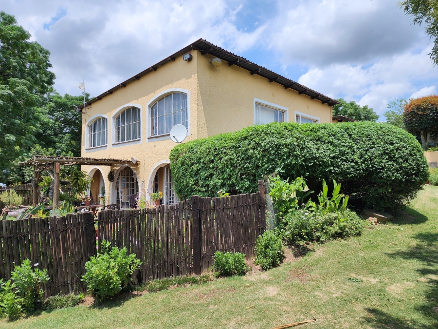 12 Bedroom Property for Sale in Millgate Farm AH Gauteng
