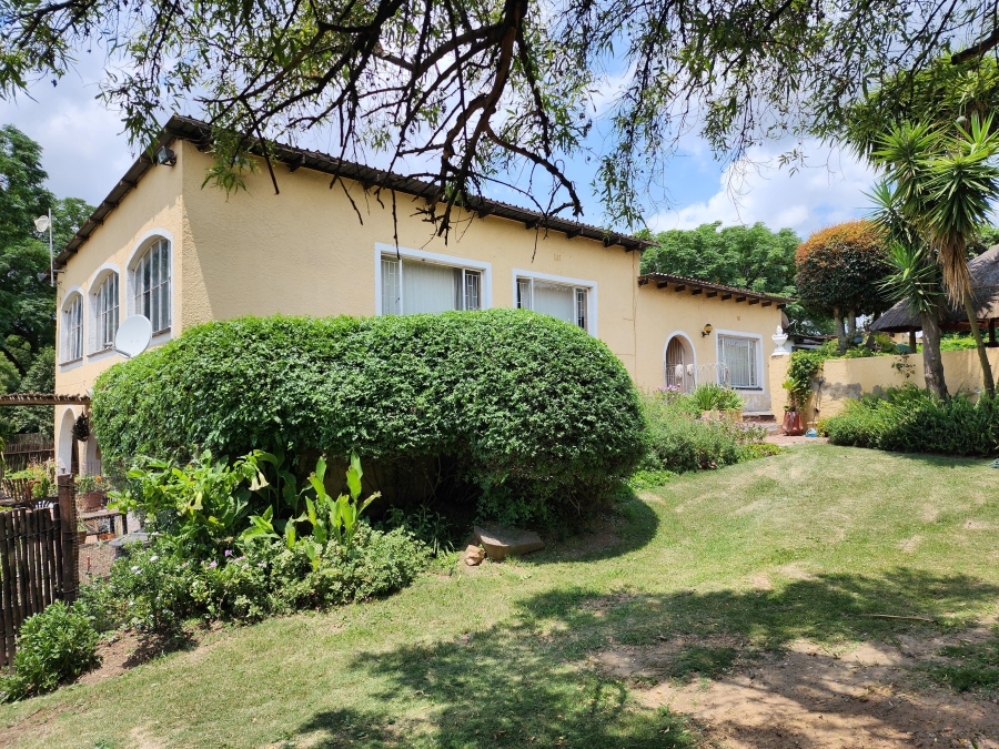 12 Bedroom Property for Sale in Millgate Farm AH Gauteng