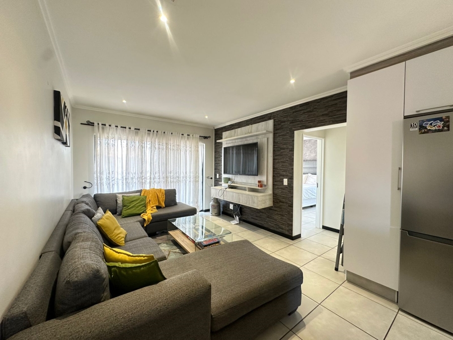 To Let 2 Bedroom Property for Rent in Fourways Gauteng