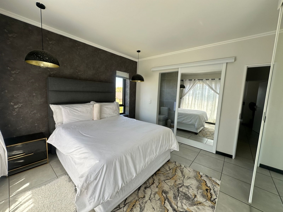 To Let 2 Bedroom Property for Rent in Fourways Gauteng