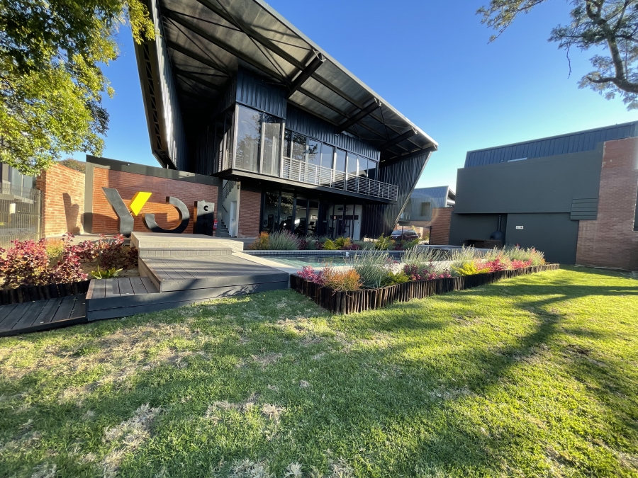 To Let 2 Bedroom Property for Rent in Fourways Gauteng