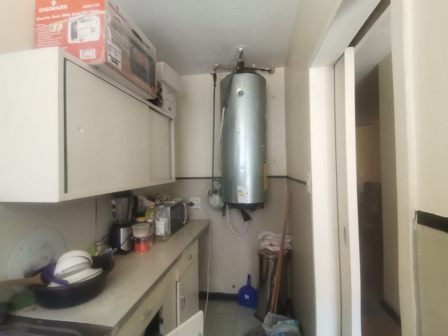 1 Bedroom Property for Sale in Muckleneuk Gauteng
