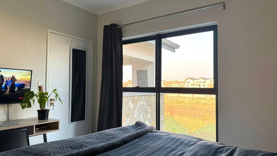 To Let 1 Bedroom Property for Rent in Waterfall Gauteng