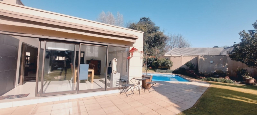 4 Bedroom Property for Sale in Three Rivers Proper Gauteng
