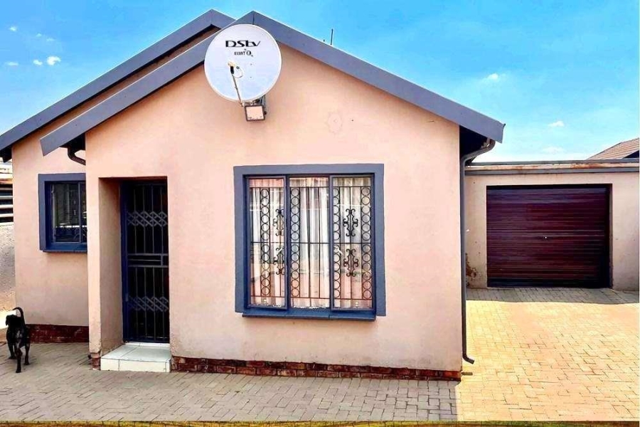 3 Bedroom Property for Sale in Soshanguve VV Gauteng