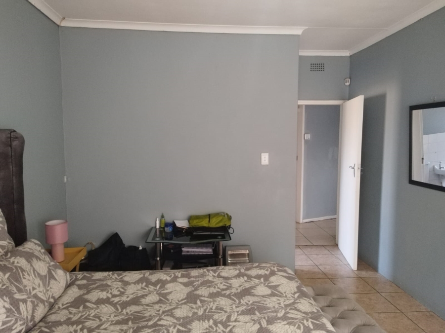 3 Bedroom Property for Sale in Birchleigh North Gauteng