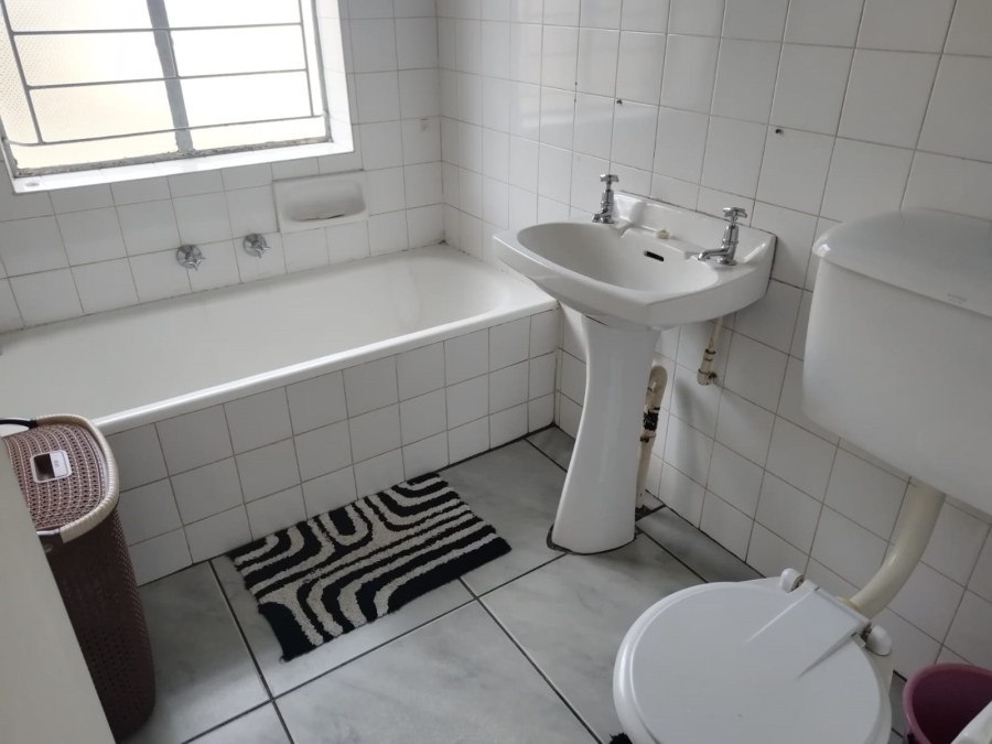3 Bedroom Property for Sale in Birchleigh North Gauteng