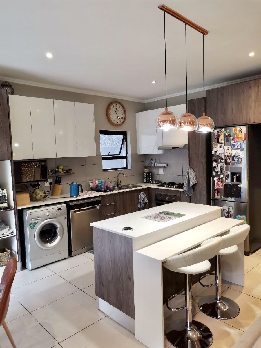 3 Bedroom Property for Sale in Bryanston Gauteng