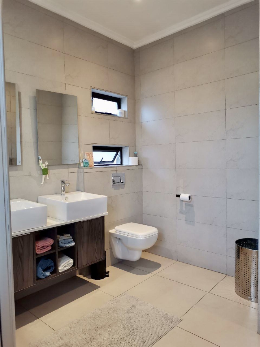 3 Bedroom Property for Sale in Bryanston Gauteng