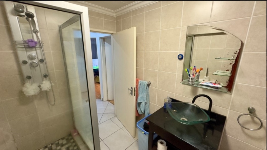 2 Bedroom Property for Sale in Bassonia Gauteng