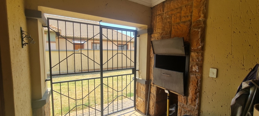 3 Bedroom Property for Sale in Sunair Park Gauteng