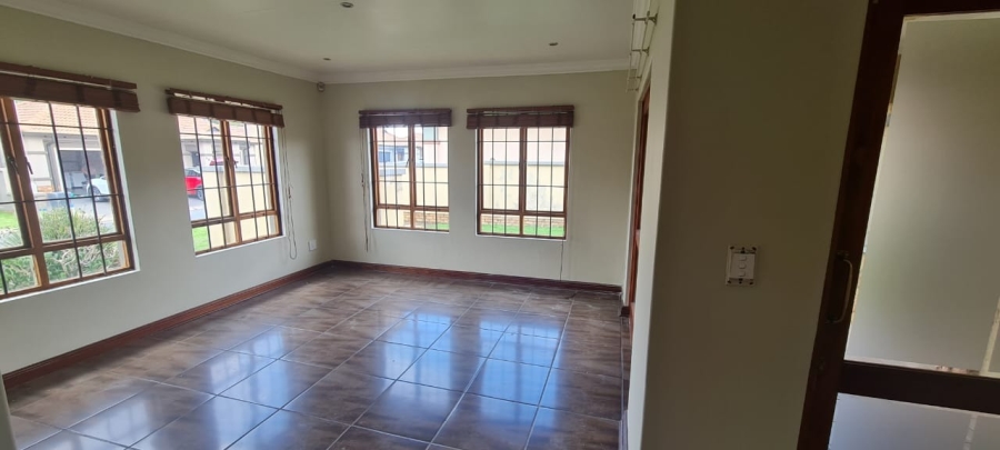 3 Bedroom Property for Sale in Sunair Park Gauteng