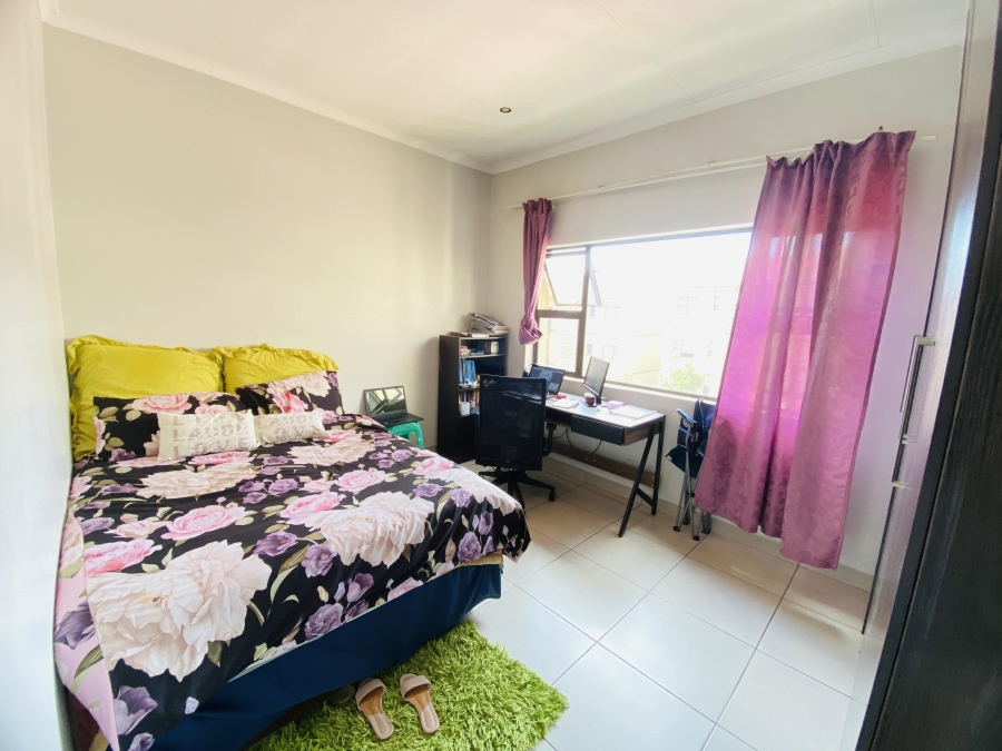 2 Bedroom Property for Sale in Lonehill Gauteng