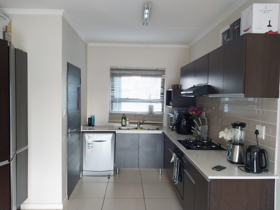 2 Bedroom Property for Sale in Fourways Gauteng