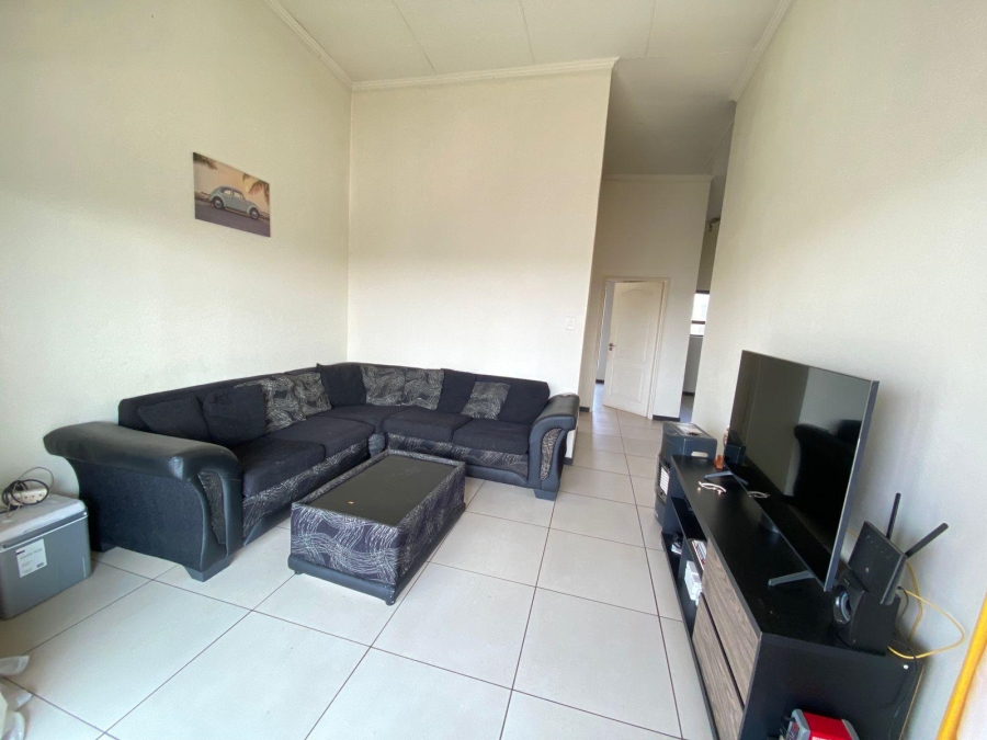 1 Bedroom Property for Sale in Fourways Gauteng