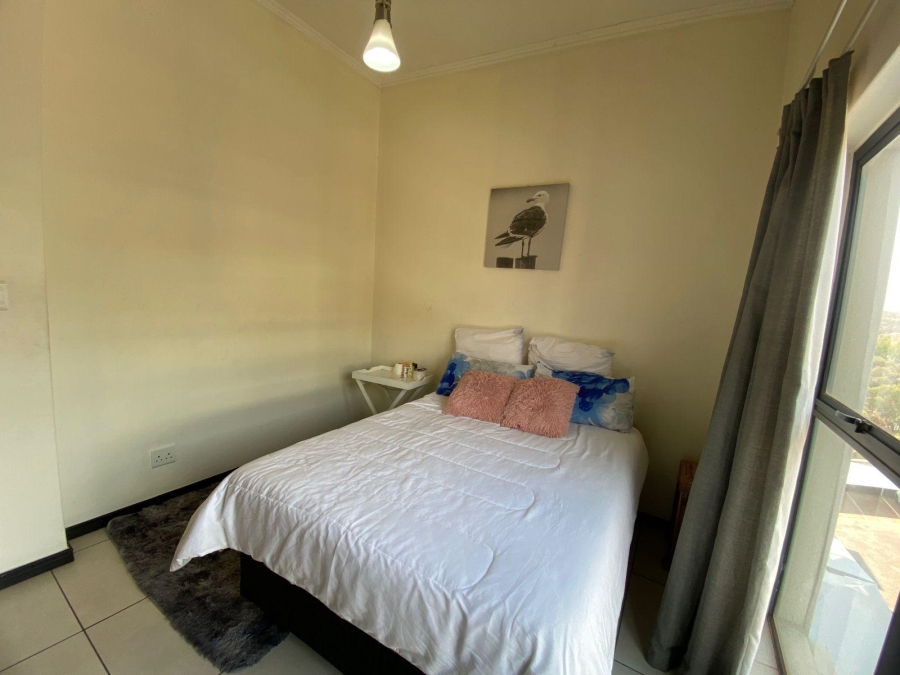 1 Bedroom Property for Sale in Fourways Gauteng