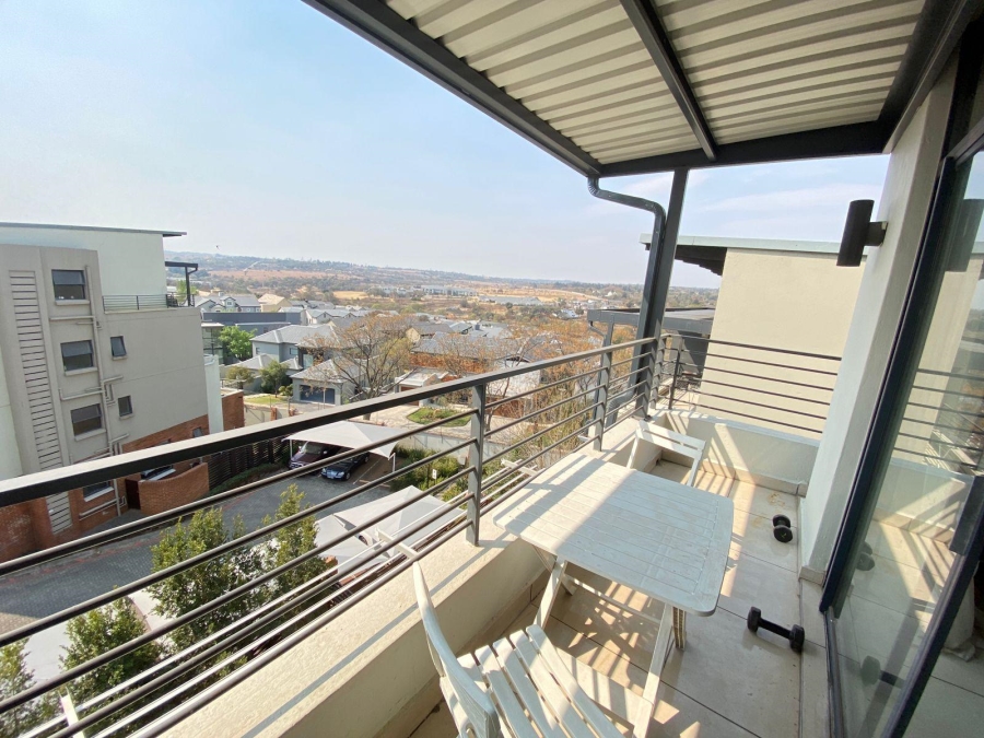 1 Bedroom Property for Sale in Fourways Gauteng